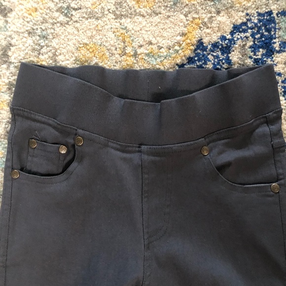 dark grey jeggings with pockets! - Picture 3 of 4